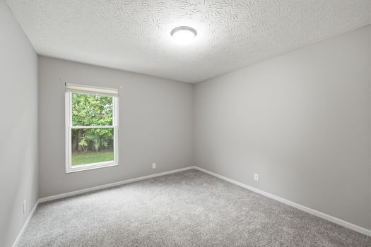 39-web-or-mls-12100 Deer Chase Dr-39