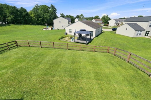 39-web-or-mls-9766 Whispering Way-39
