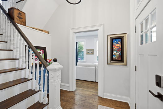 4-web-or-mls-1533 Holman St-4
