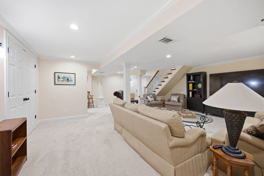 46-web-or-mls-6643 Apache Cir-46