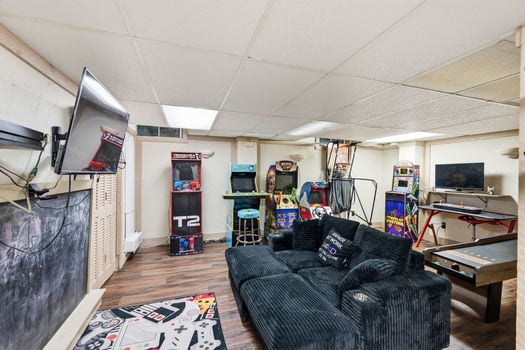 46-web-or-mls-7088 Pickway Dr-47