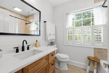 49-web-or-mls-6322 Grand Vista Ave-49