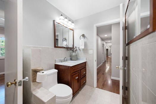 55-web-or-mls-1215 Cutter St-44