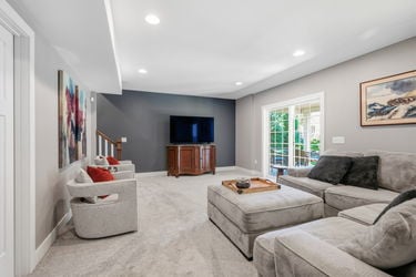 55-web-or-mls-7549 Cooper Rd-55