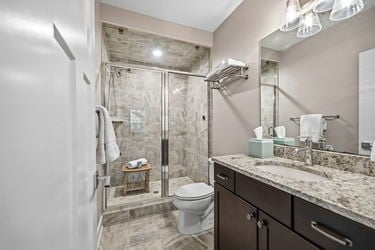 57-web-or-mls-7549 Cooper Rd-57