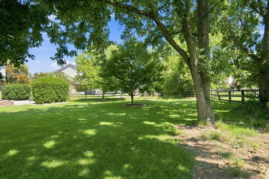 59-web-or-mls-7097 Maple Creek Dr-59