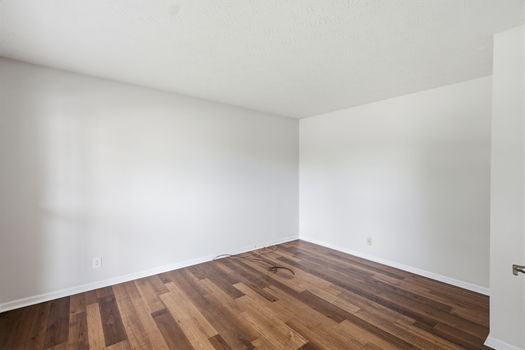 6-web-or-mls-12100 Deer Chase Dr-6