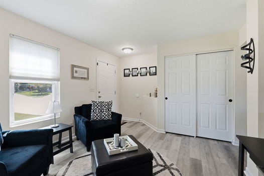 7-web-or-mls-9766 Whispering Way-7