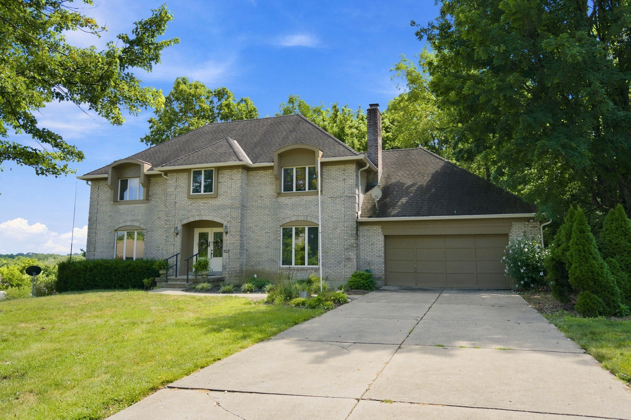 72-web-or-mls-4427 Bromyard Ave-72