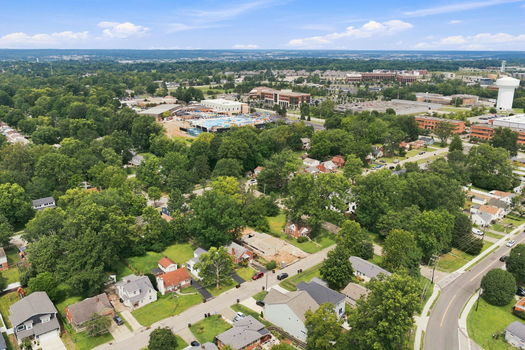 8-web-or-mls-9689 West Ave-8