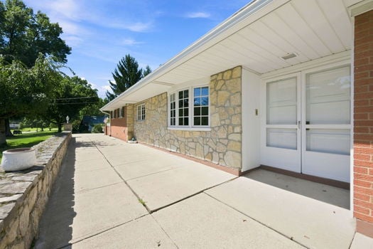82-web-or-mls-1215 Cutter St-71