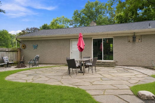 patio 1