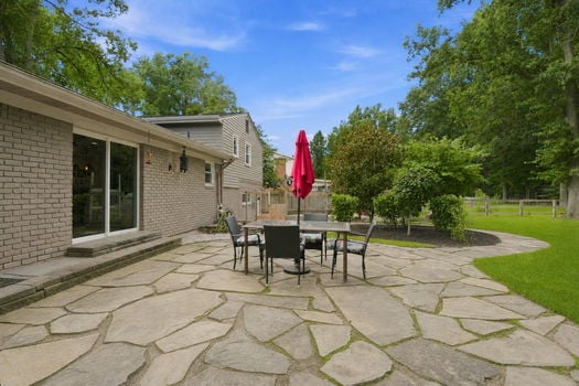 patio 2