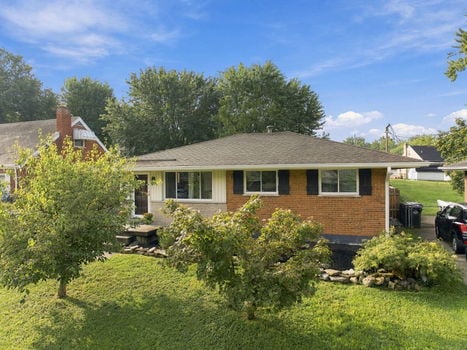 1-web-or-mls-7141 Bluecrest Dr