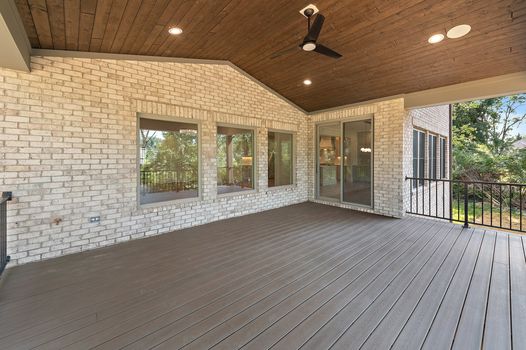 12-Covered Back Deck