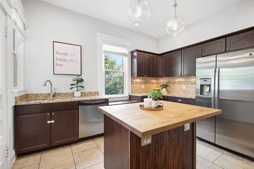13-web-or-mls-2830 Madison Rd-13