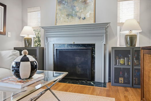 13-web-or-mls-7721 Naomi Ave-13