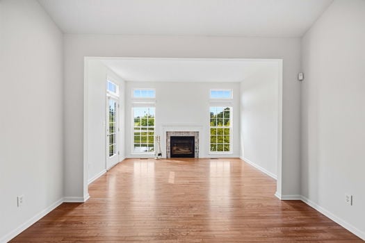 14-web-or-mls-7515 Ribbon Falls Ln-14