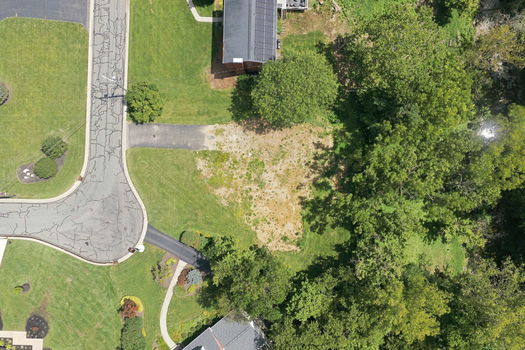 17-web-or-mls-8800 Sandymar Dr-17