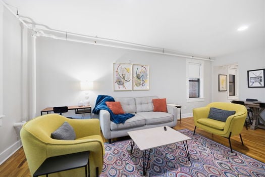 18-web-or-mls-15 W 15th St B3-18