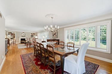 18-web-or-mls-6626 Rollaway Rd-18
