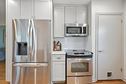 20-web-or-mls-7721 Naomi Ave-20