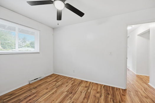 25-web-or-mls-7141 Bluecrest Dr-25