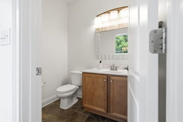 26-web-or-mls-6743 Woodland Reserve Ct-26