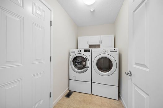 26-web-or-mls-7515 Ribbon Falls Ln-26