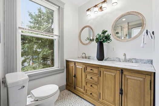 27-web-or-mls-1526 Marlowe Ave-27