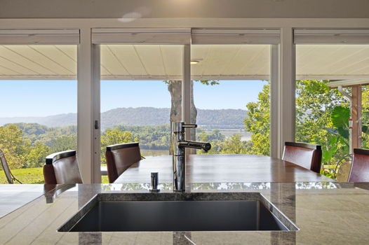 27-web-or-mls-5687 OH-221-27