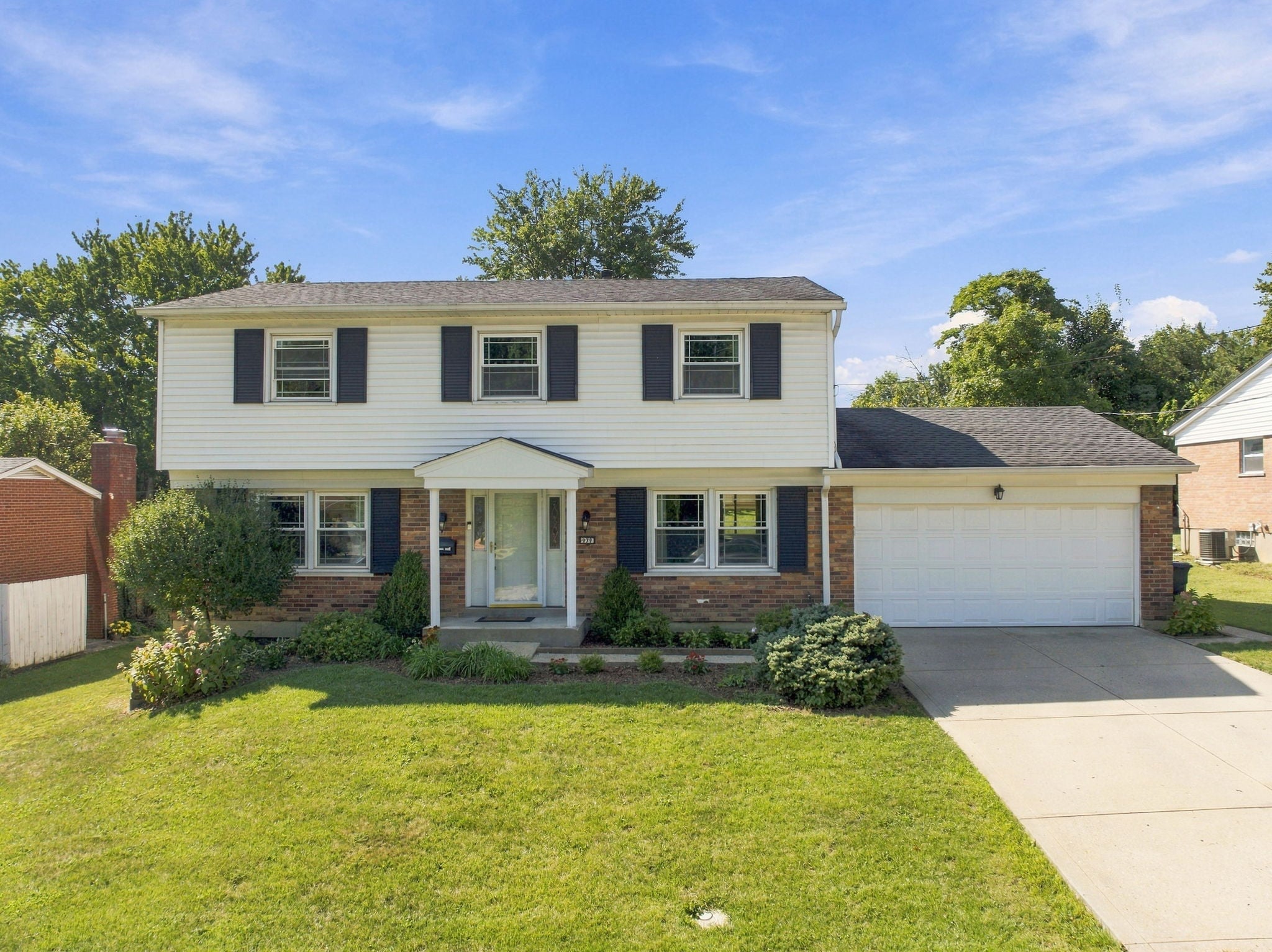 3-web-or-mls-979 Hilliard Dr-2