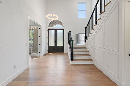 30-Foyer