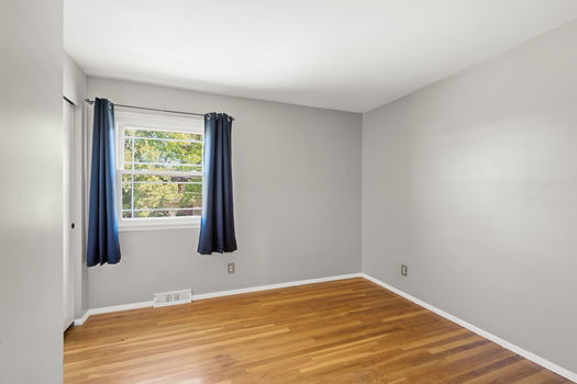31-web-or-mls-979 Hilliard Dr-30