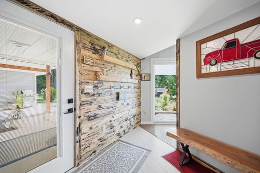 33-web-or-mls-5687 OH-221-33