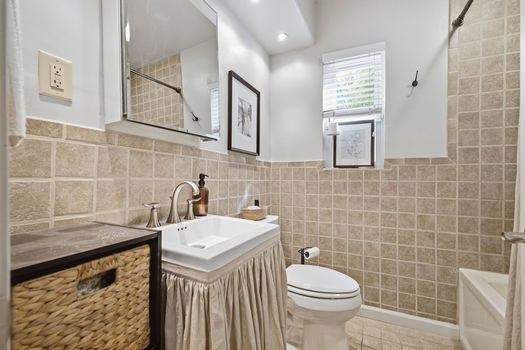 34-web-or-mls-7721 Naomi Ave-34