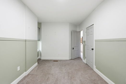 36-web-or-mls-1526 Marlowe Ave-36