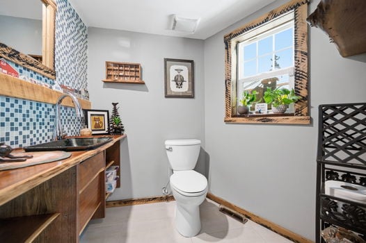 36-web-or-mls-5687 OH-221-36