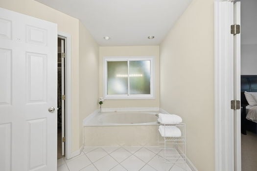 36-web-or-mls-6865 Fox Hill Ln-36