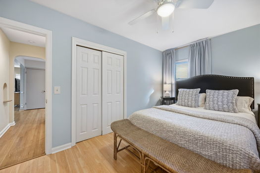 37-web-or-mls-7721 Naomi Ave-37