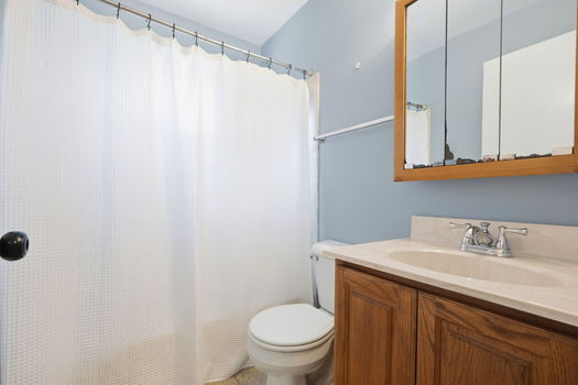 38-web-or-mls-979 Hilliard Dr-37