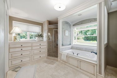 39-web-or-mls-6626 Rollaway Rd-39
