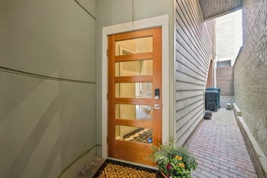 4-web-or-mls-208 Wade St-4