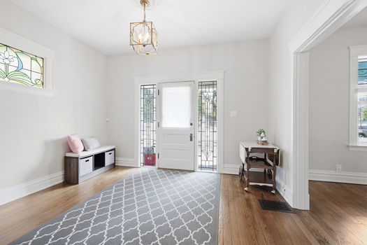 4-web-or-mls-2830 Madison Rd-4