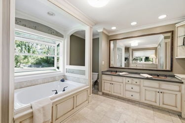 41-web-or-mls-6626 Rollaway Rd-41