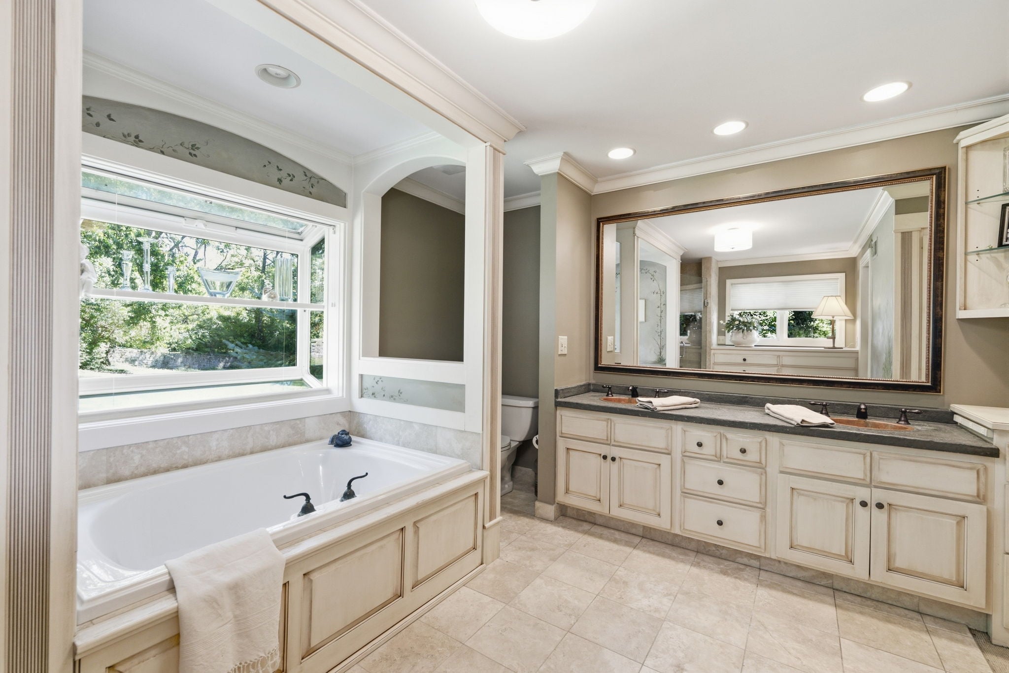 41-web-or-mls-6626 Rollaway Rd-41