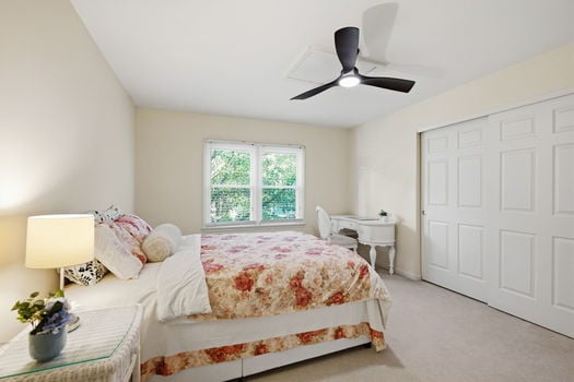 41-web-or-mls-6865 Fox Hill Ln-41
