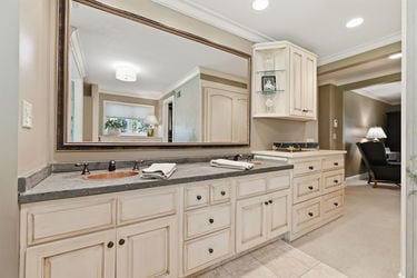 42-web-or-mls-6626 Rollaway Rd-42