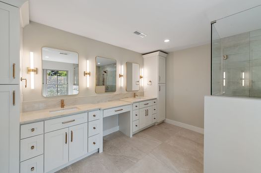 44-Primary Bathroom