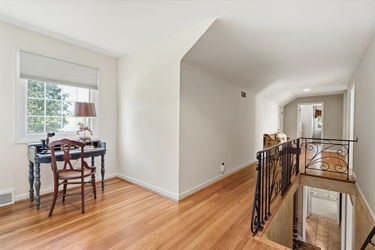 45-web-or-mls-6626 Rollaway Rd-45